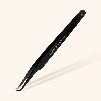 Black Fiber Ultra Fine Tip Mega Volume Tweezers