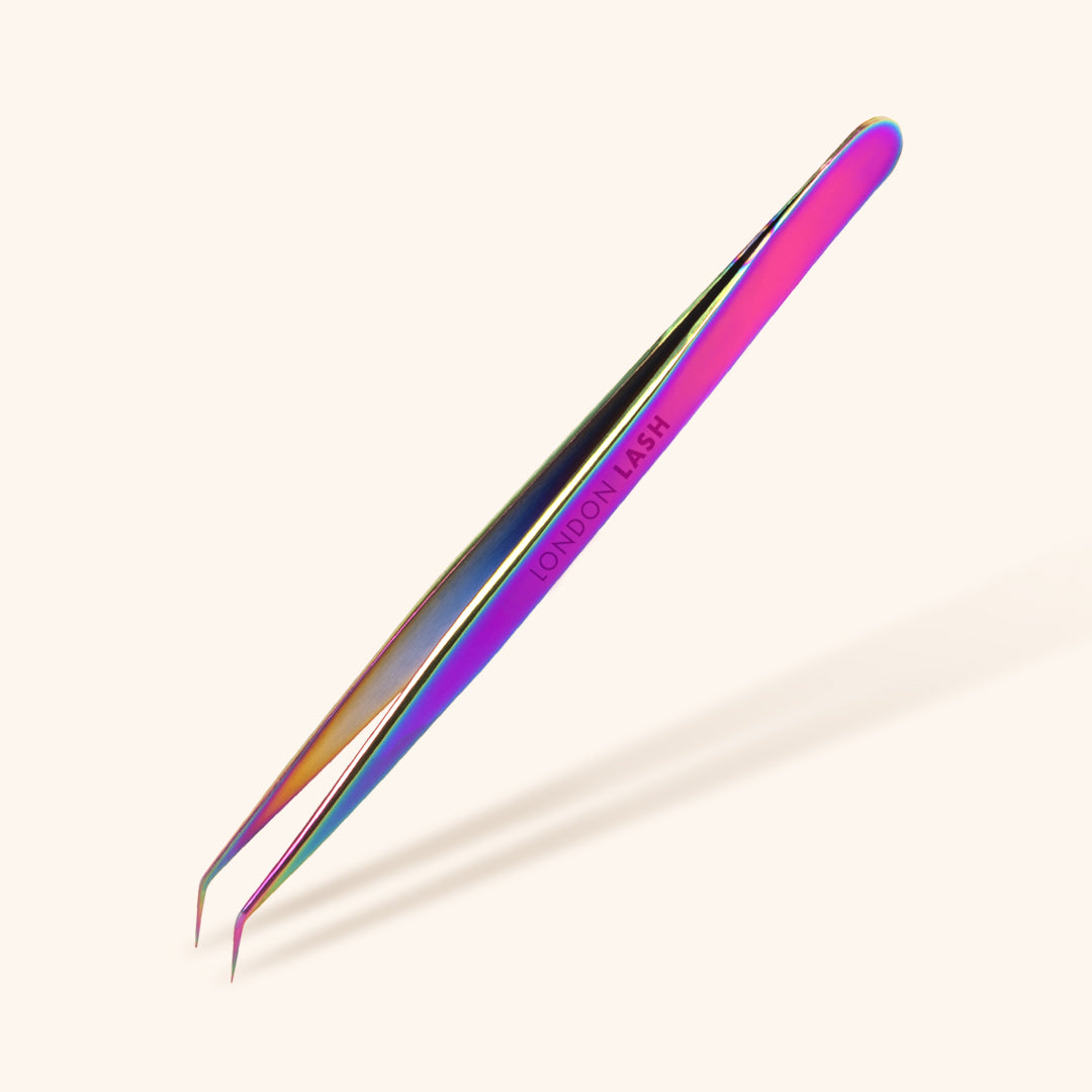 Multifunctional Tweezers in Multicolour